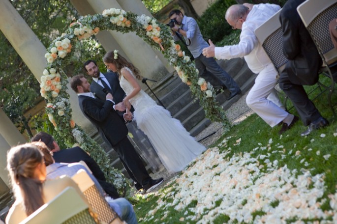 arch of flowers wedding in Florence Four Seasons Tuscany