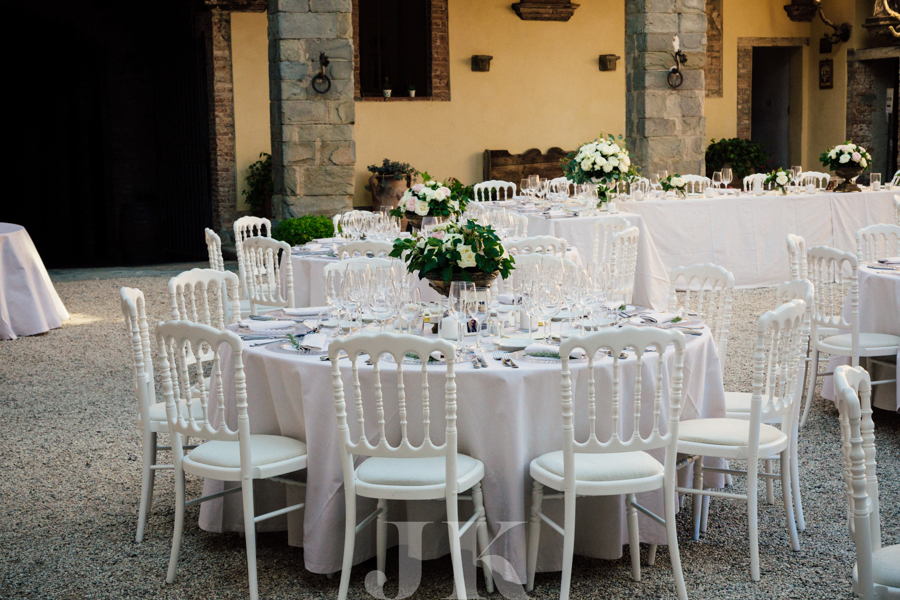 reception-flowers-florence-tuscany