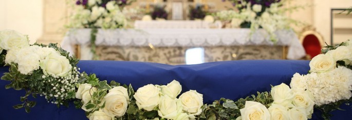altar's flower decoration