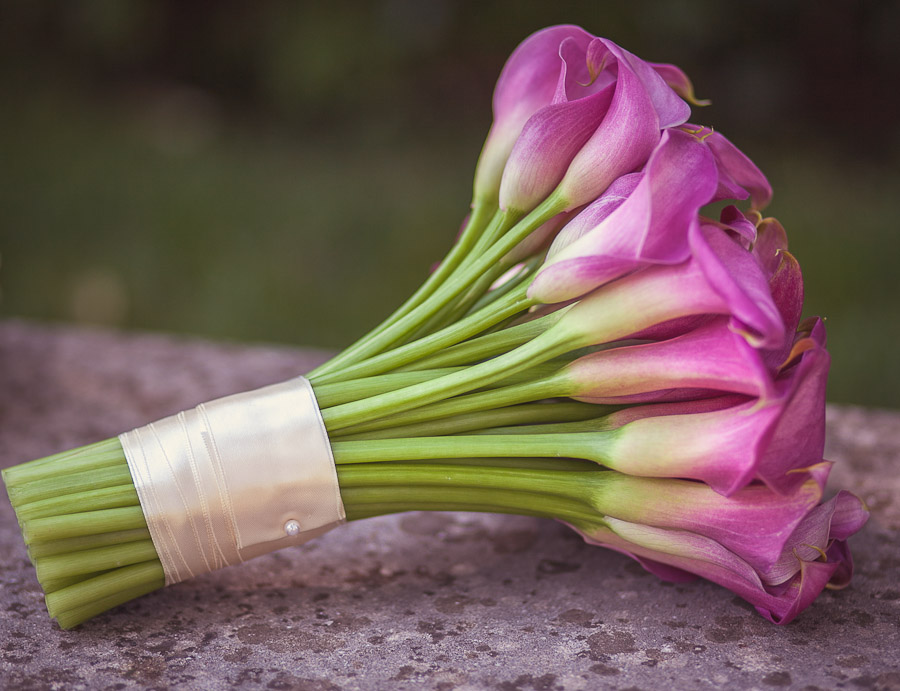 bridal bouquet with lily callas 