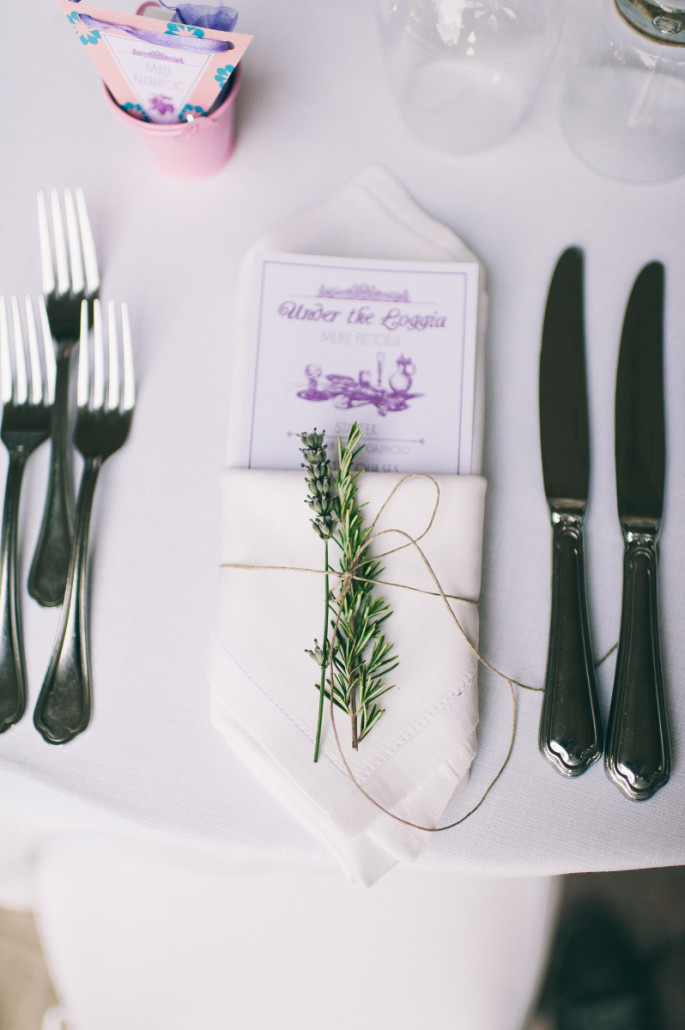 rustic napkin decor with lavender