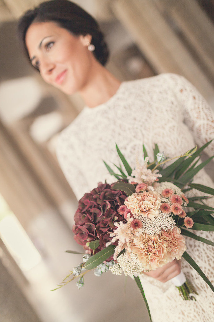 hand tied bridal bouquet Barcelona