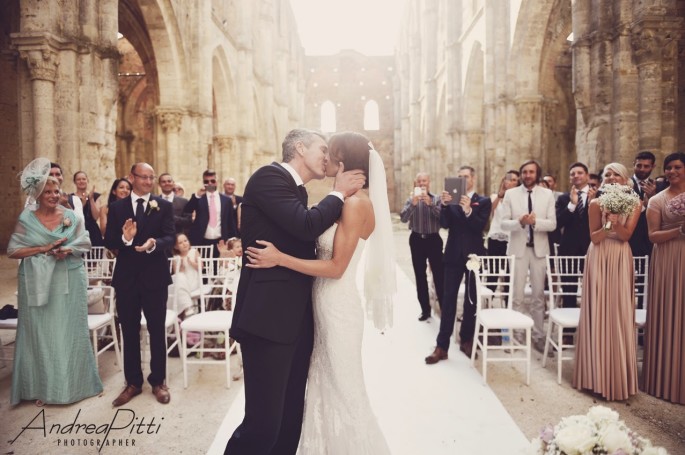 Wedding in Tuscany San Galgano Abbey