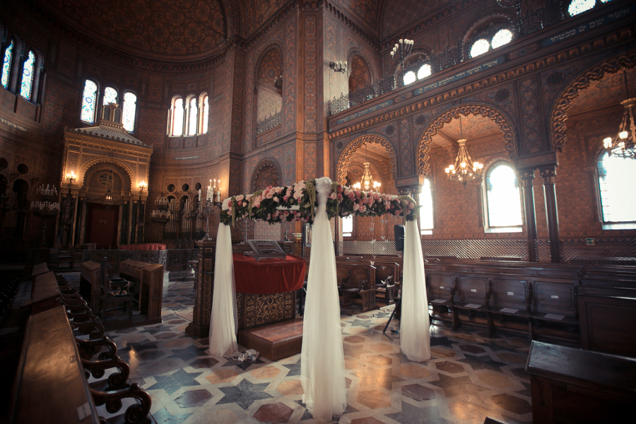 Jewish wedding Huppah flowers Florence Tuscany