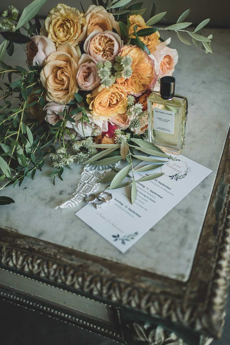 wedding-flowers-tuscany-italy