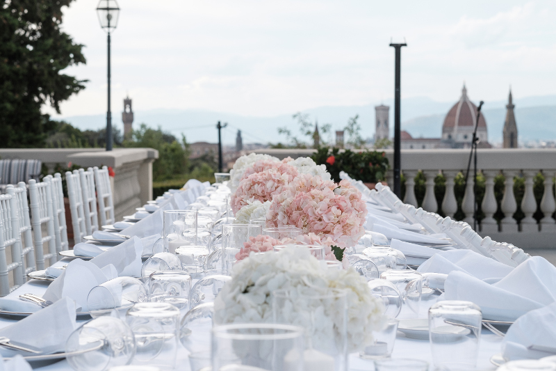 wedding-tablescape-decor-florence-villa-la-vedetta