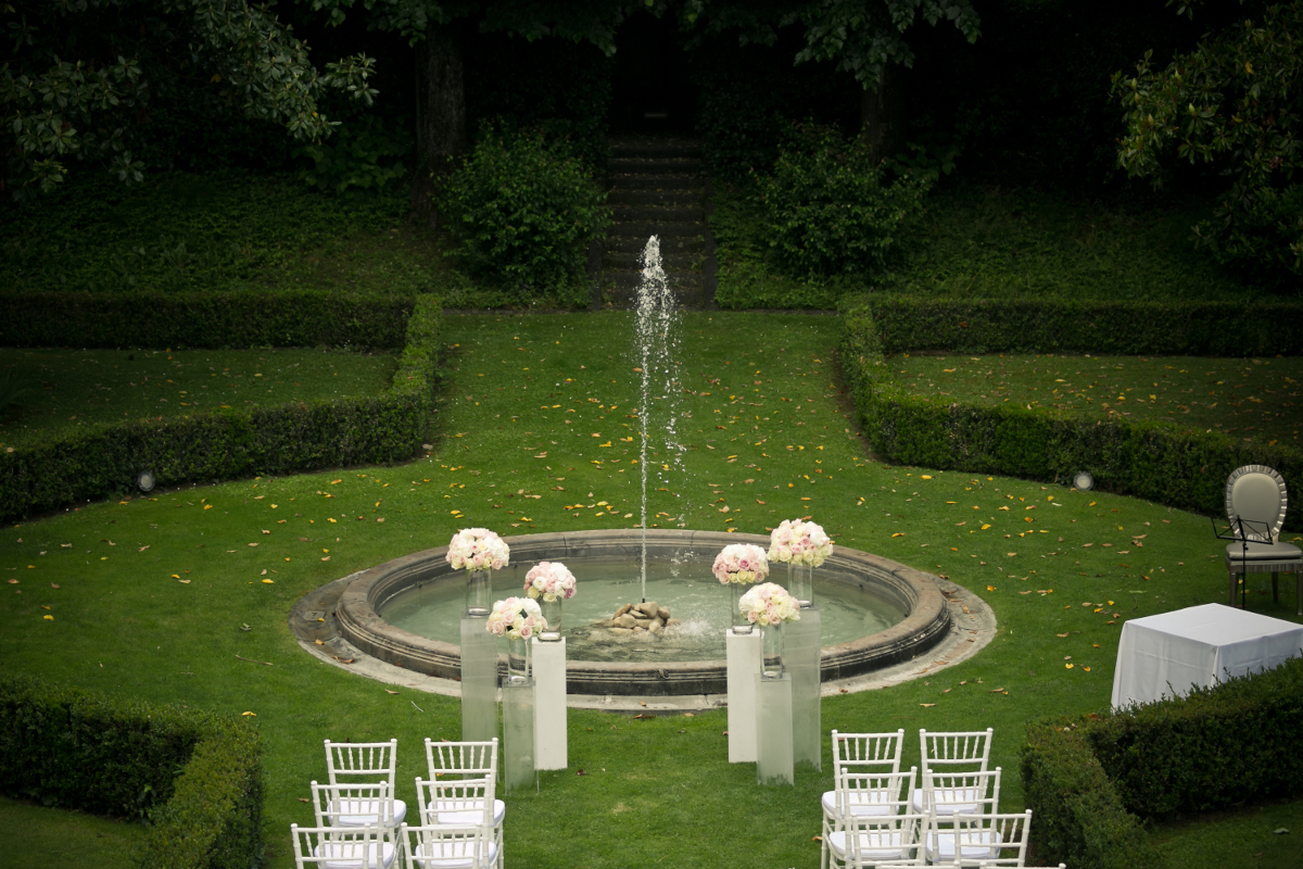 wedding ceremony flowers Florence Italy