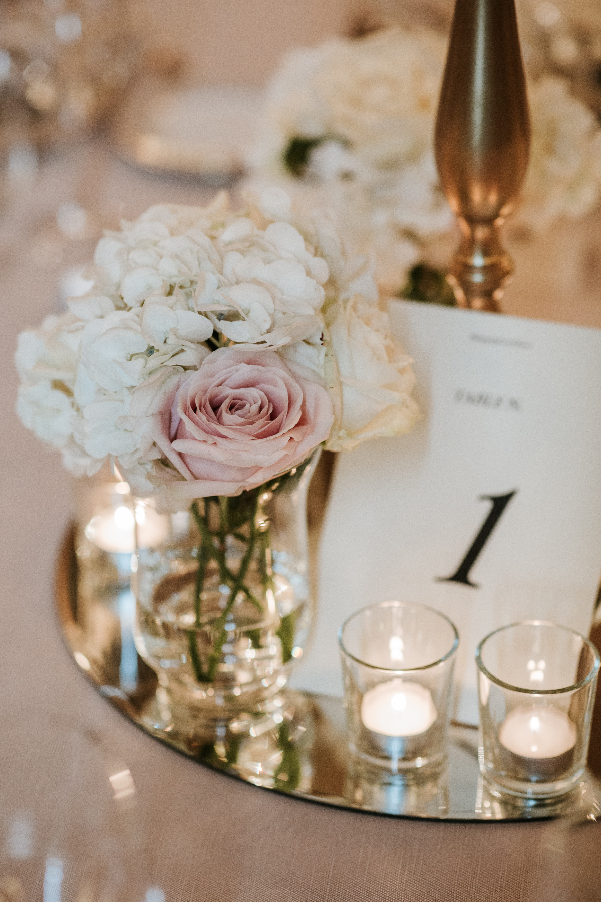 wedding-centertable-flowers-florence-tuscany