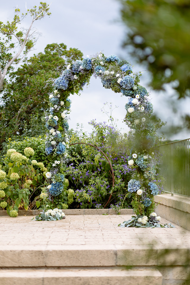 wedding-flower-arch-italy
