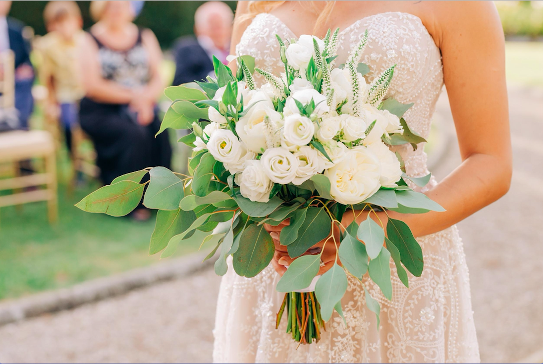 wedding-bouquet-tuscany