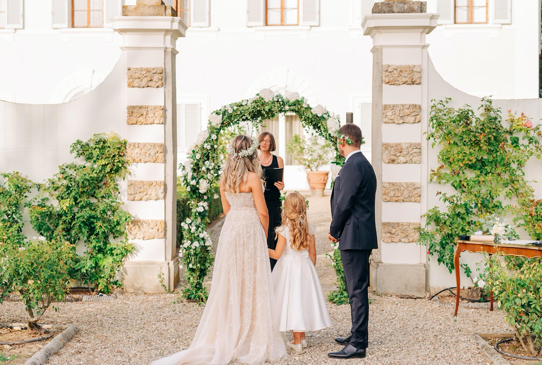 wedding-flowers-arch-florence-italy