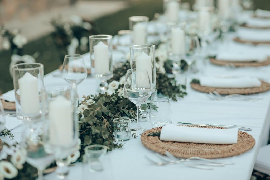 wedding-table-decor-tuscany