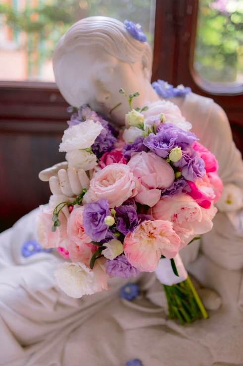 bridal-bouquet-in-florence-italy