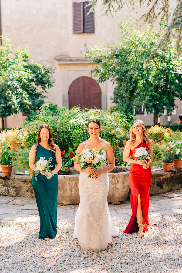 wedding-flowers-at-villa-di-lilliano-tuscany